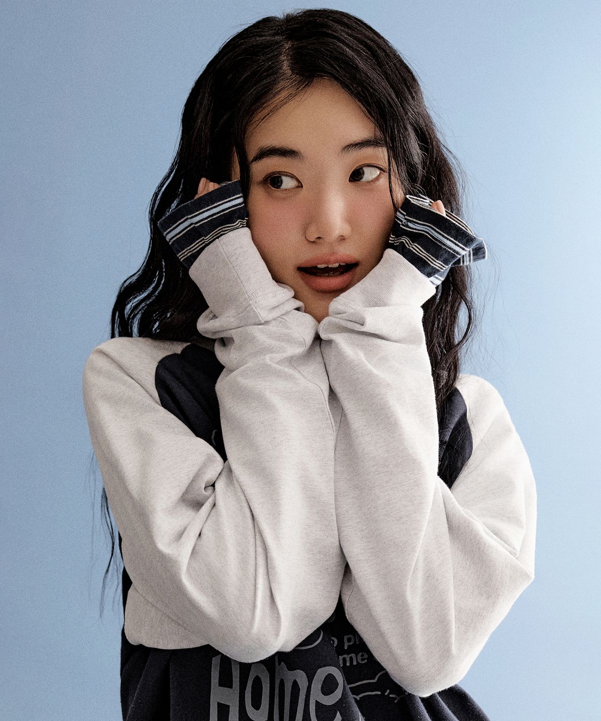 스파오(SPAO) [망그러진곰] 긴팔티(NAVY)_SPLAG23U03