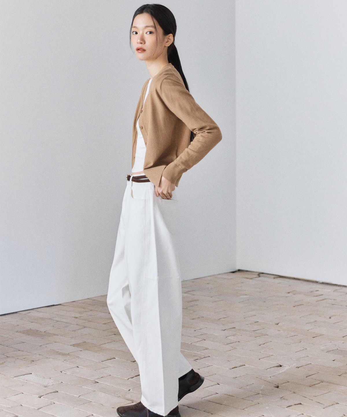 미쏘(MIXXO) 커브드 데님_MIWTJG433J