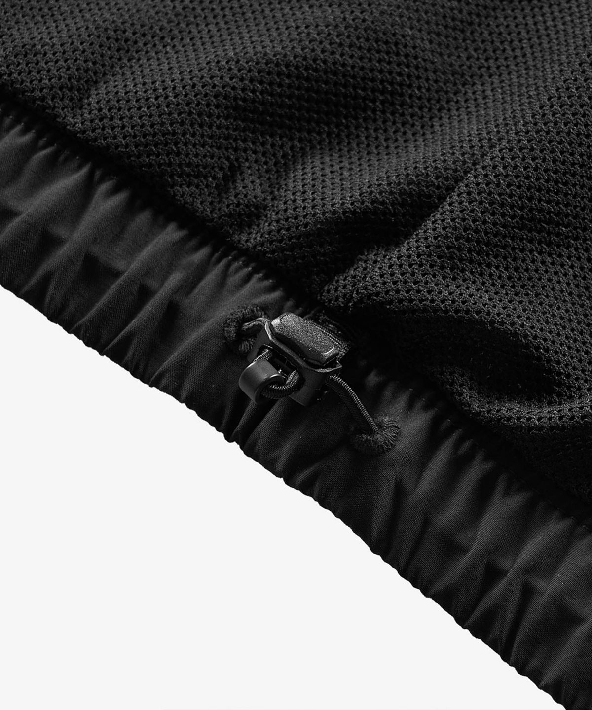 뉴발란스(NEW BALANCE) NBNAG21313 / UNI 2002 아카이브 후드 포켓 자켓 (BLACK)