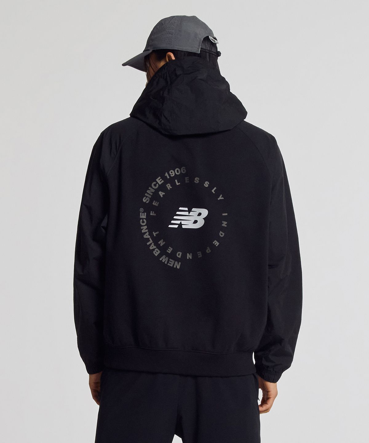 뉴발란스(NEW BALANCE) NBN0G15203 / UNI 에어핏 후드티 (BLACK)
