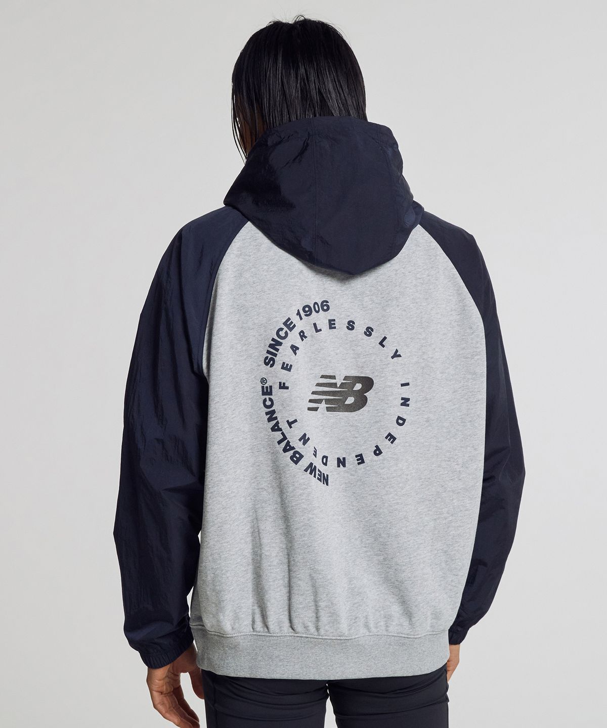 뉴발란스(NEW BALANCE) NBN0G15203 / UNI 에어핏 후드티 (M/GRAY)
