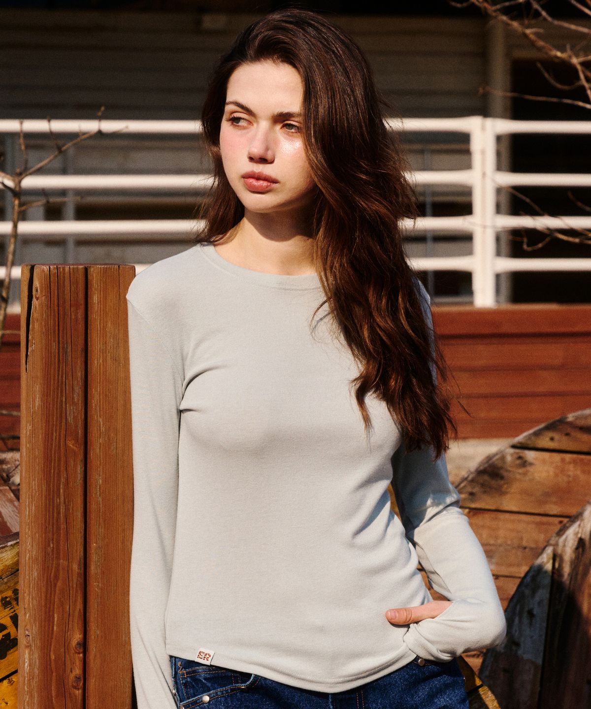 에르에르(ERER) Logo Label long-sleeved T-shirt Mint