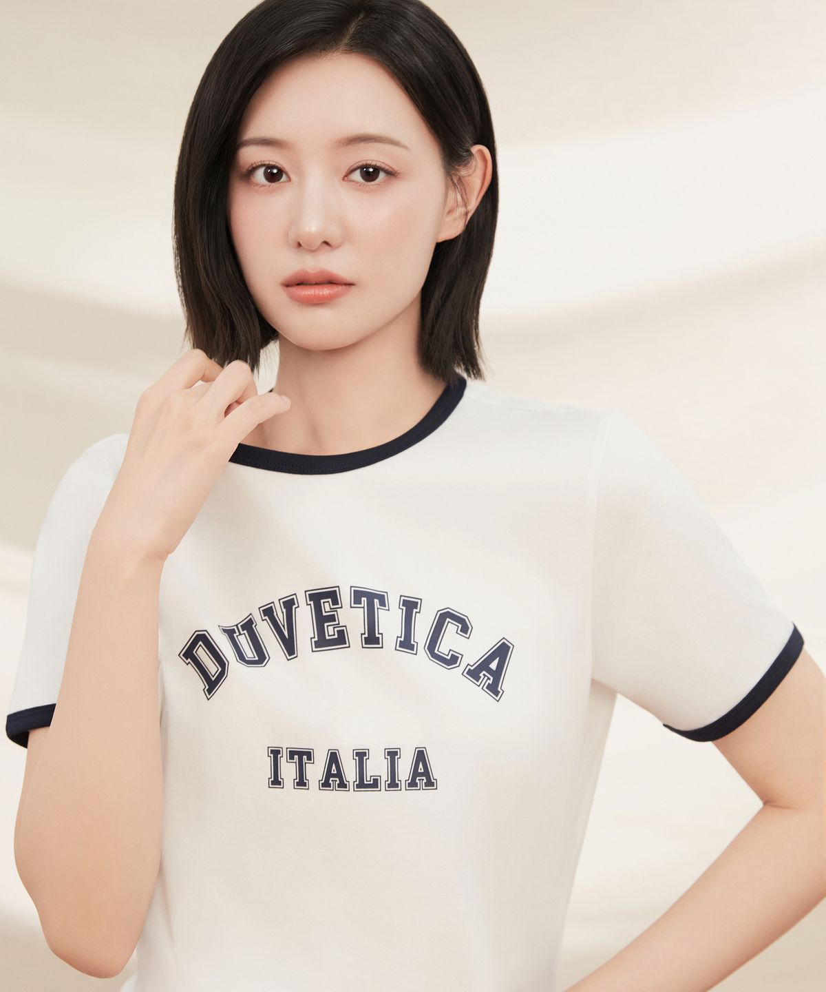 듀베티카(DUVETICA) 키에티 N(라이트 아이보리)(여성 반팔티셔츠)