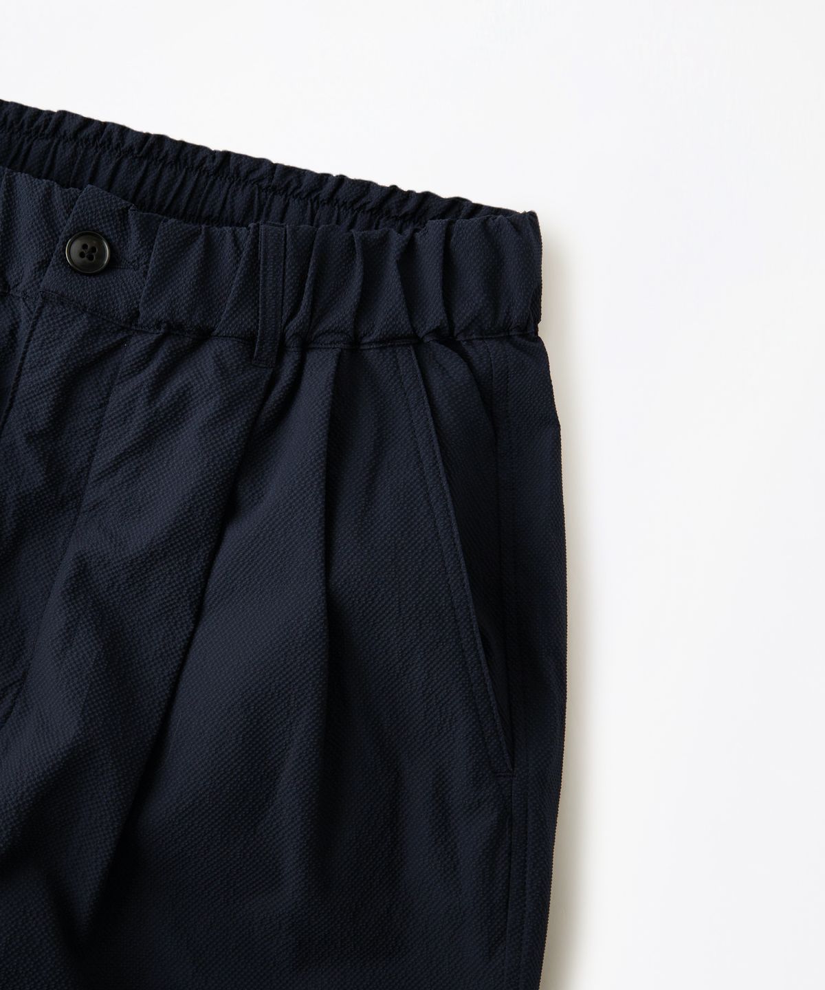 아웃스탠딩(OUTSTANDING) SEERSUCKER COMFORT PANTS_NAVY