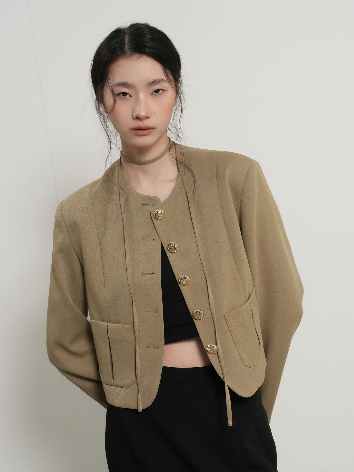 제너럴아이디어(GENERALIDEA) 스트랩 노카라 자켓 [BEIGE] / GF1LJK504