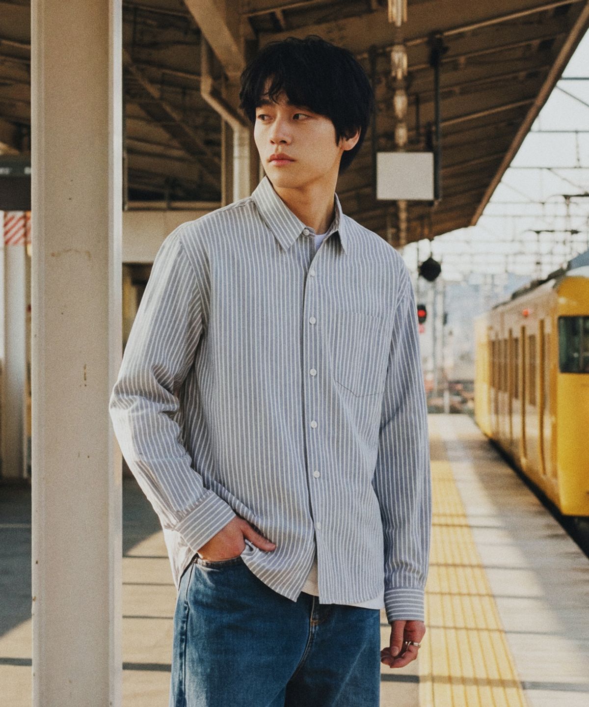 이코르(ECORR) [SET] 스트라이프 스카프 셔츠_블루 그레이