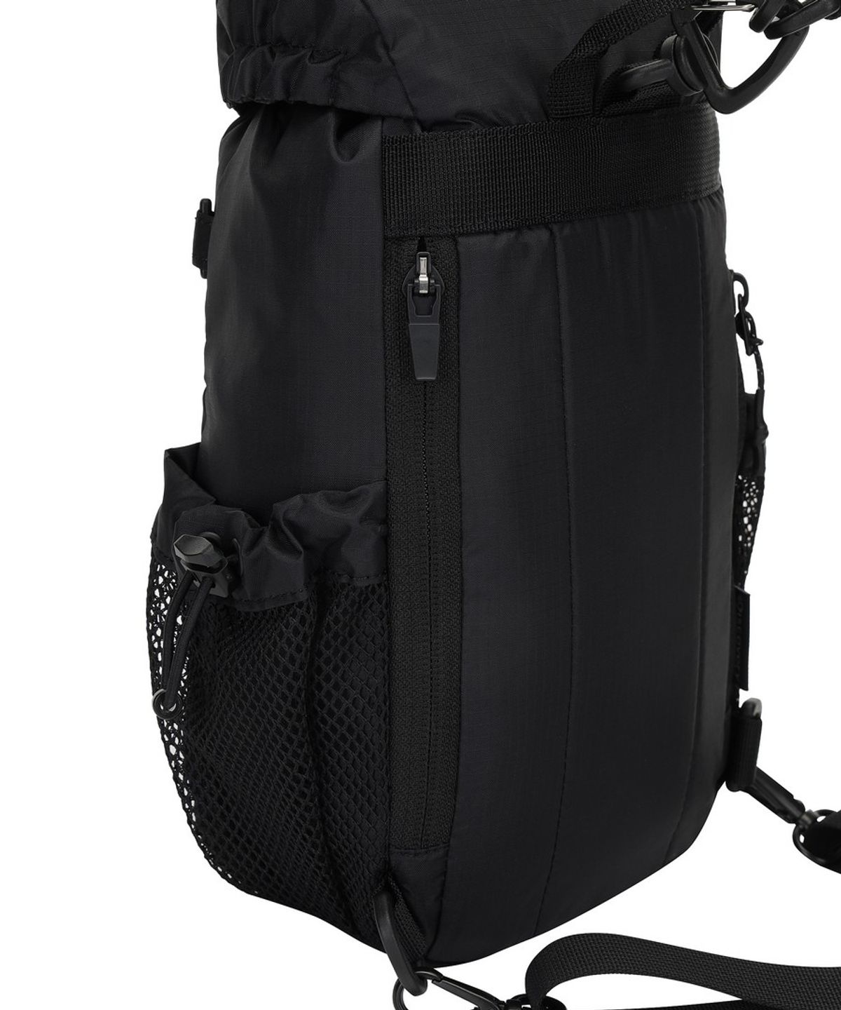 디스커버리 익스페디션(DISCOVERY EXPEDITION) 클라이버 슬링백 (BLACK)