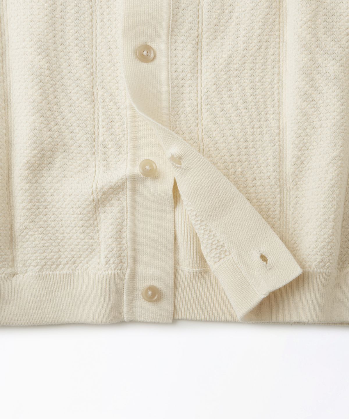 아웃스탠딩(OUTSTANDING) LS STRIPE COLLAR KNIT CARDIGAN_IVORY