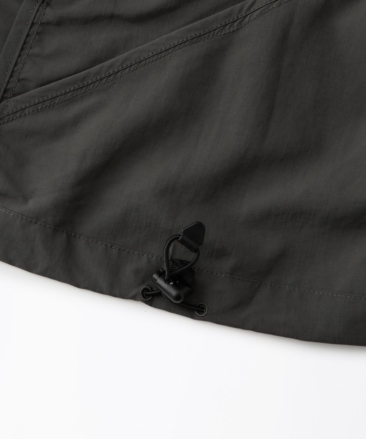 아웃스탠딩(OUTSTANDING) NYLON RIPSTOP PCU JACKET_CHARCOAL