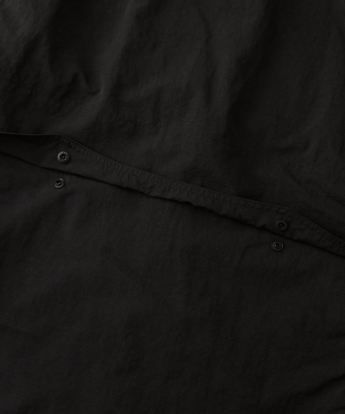 아웃스탠딩(OUTSTANDING) NYLON RIPSTOP PCU JACKET_BLACK