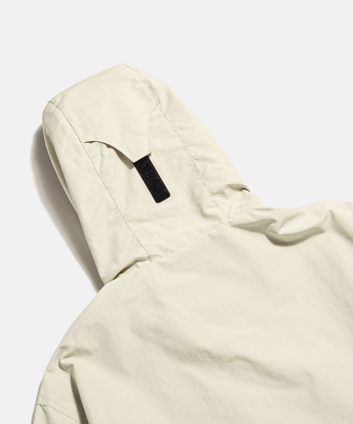 에스피오나지(ESPIONAGE) Mountain Wind Parka Egg
