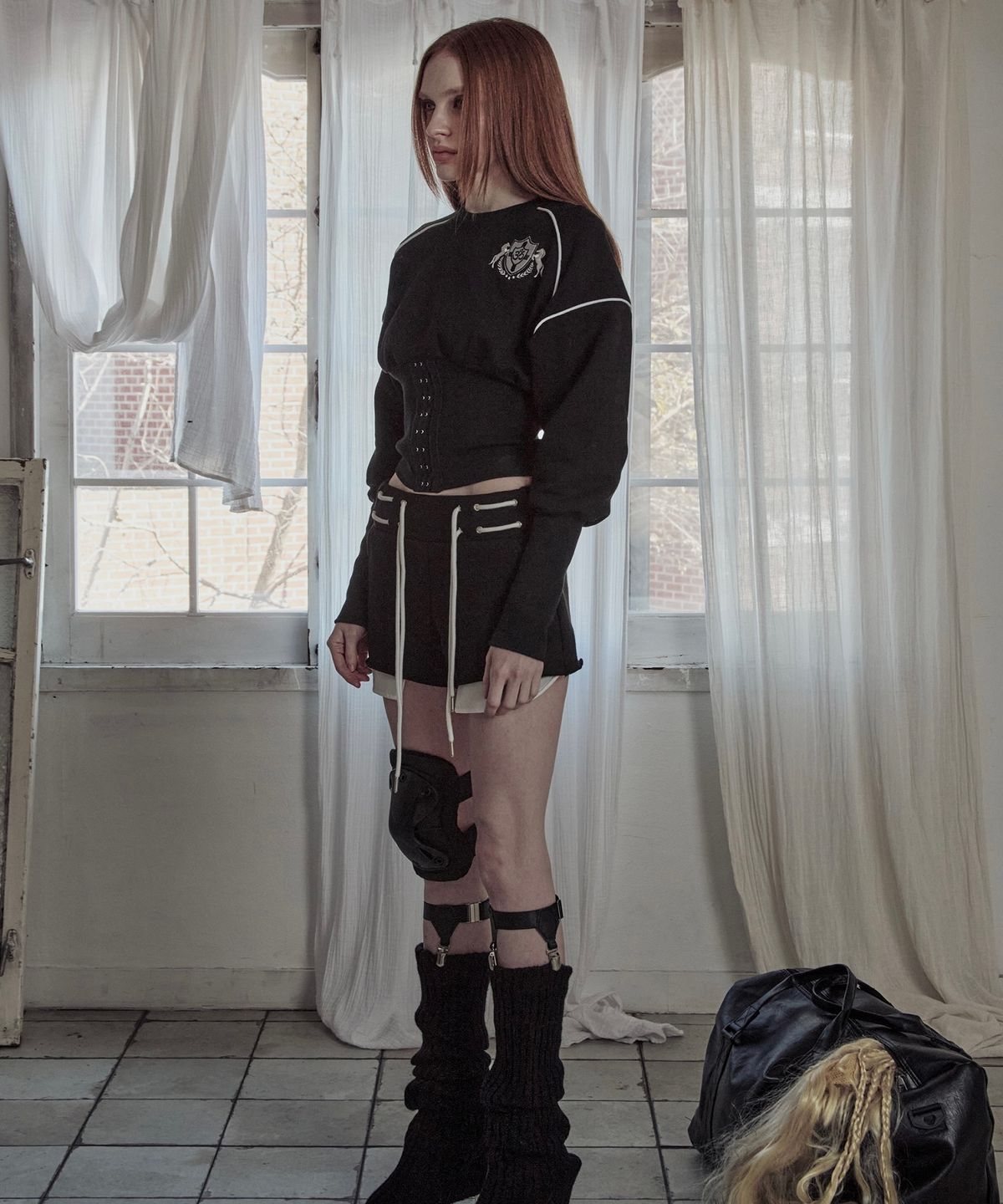 피아체(PIARCHE) CORSET CROP T
