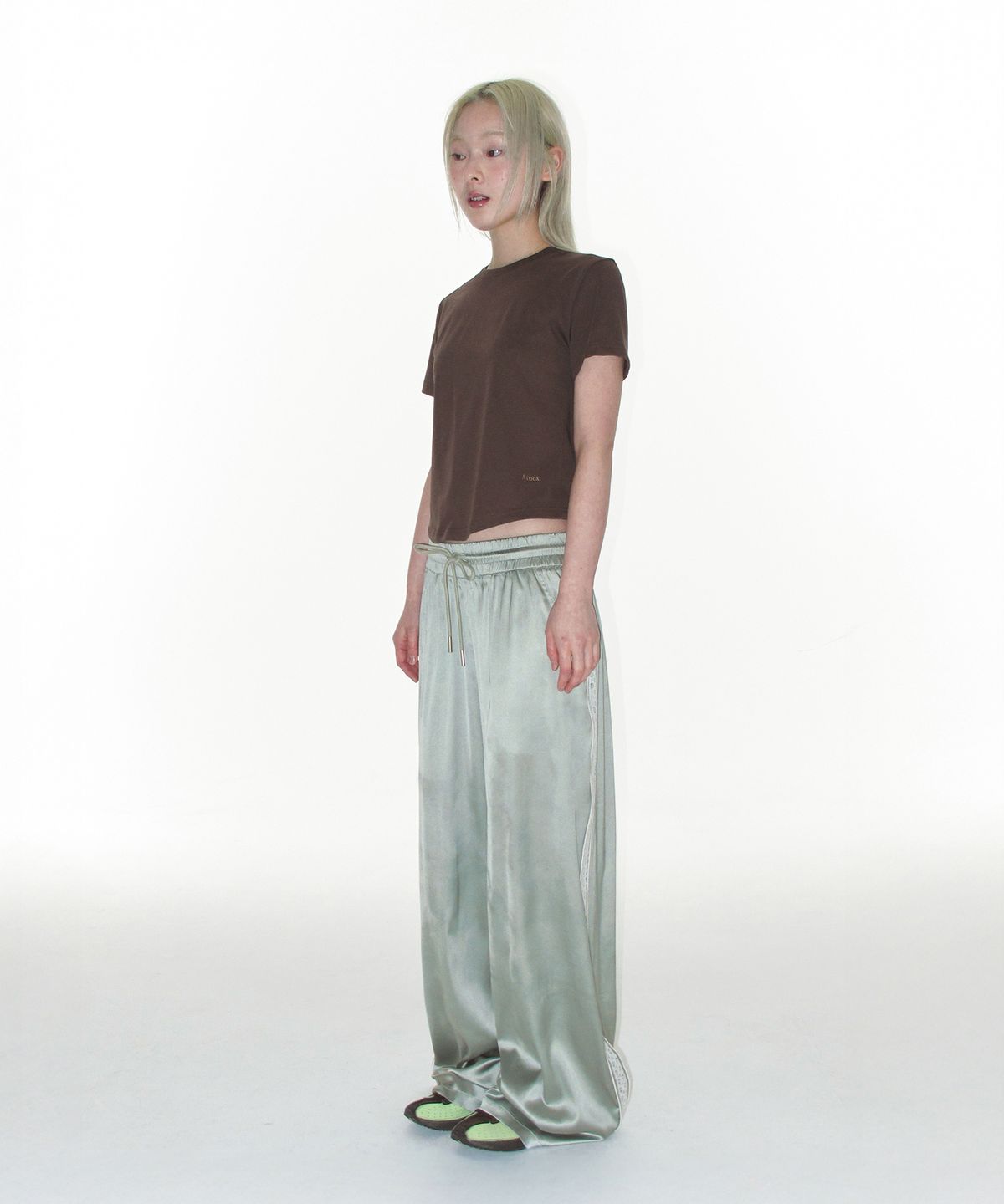 아메스 월드와이드(AMES-WORLDWIDE) LACE GLOSSY PANTS MINT