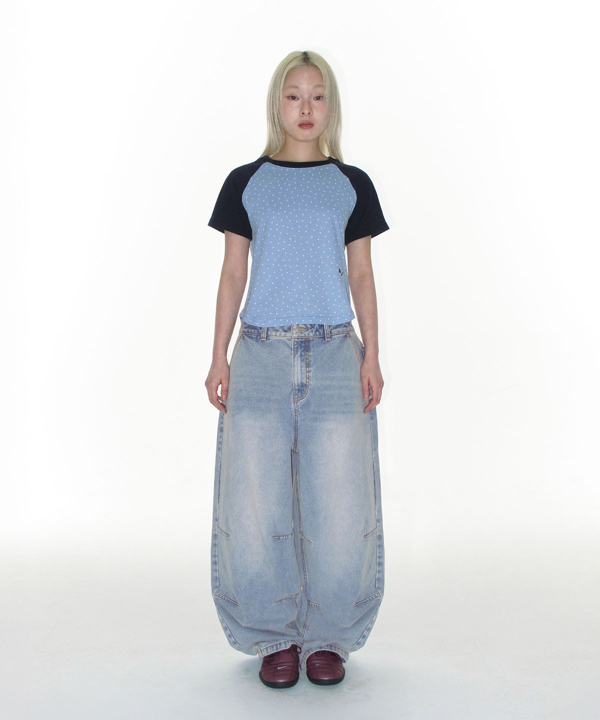 아메스 월드와이드(AMES-WORLDWIDE) STITCH BALLOON FIT DENIM PANTS LIGHT BLUE