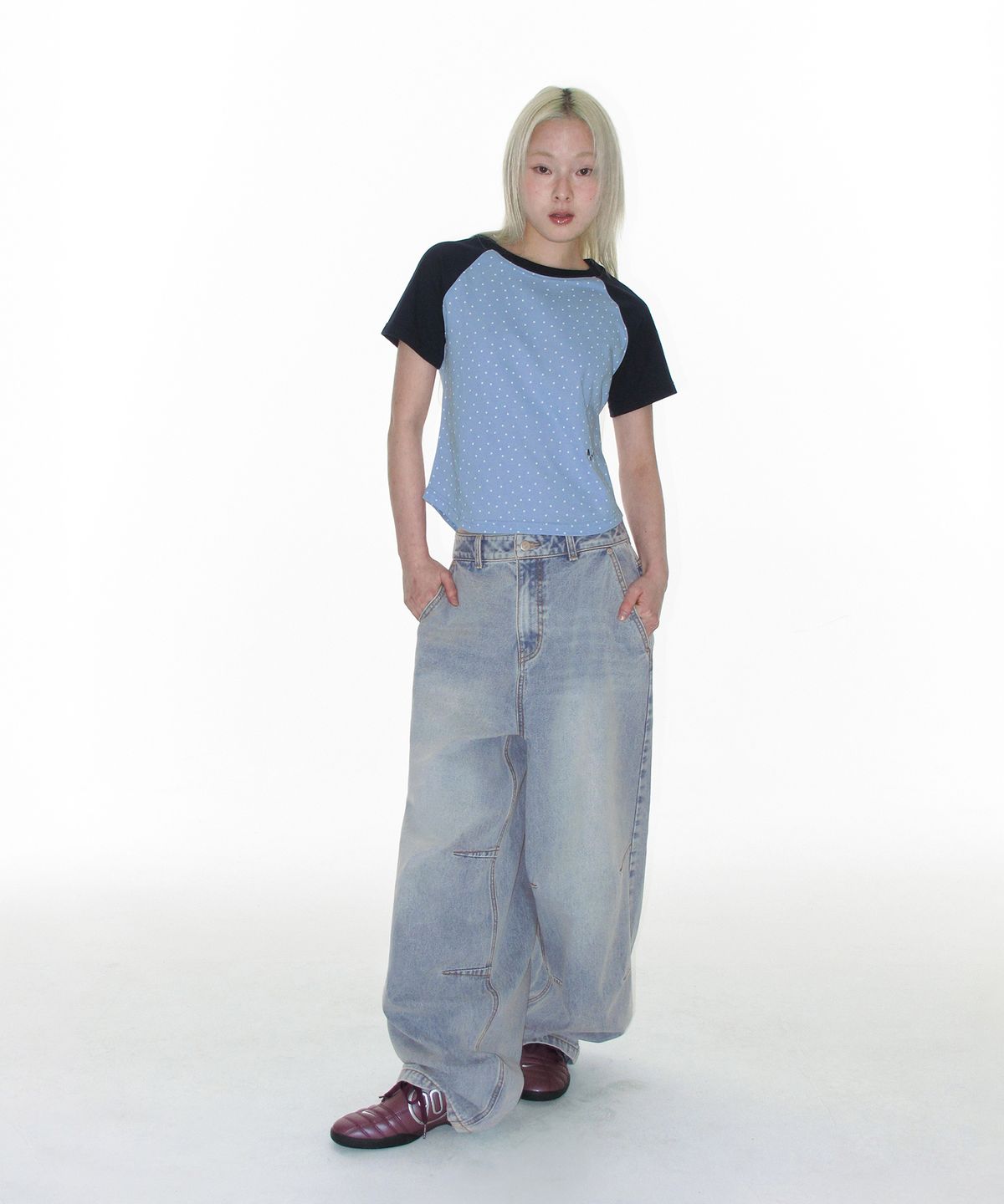 아메스 월드와이드(AMES-WORLDWIDE) STITCH BALLOON FIT DENIM PANTS LIGHT BLUE