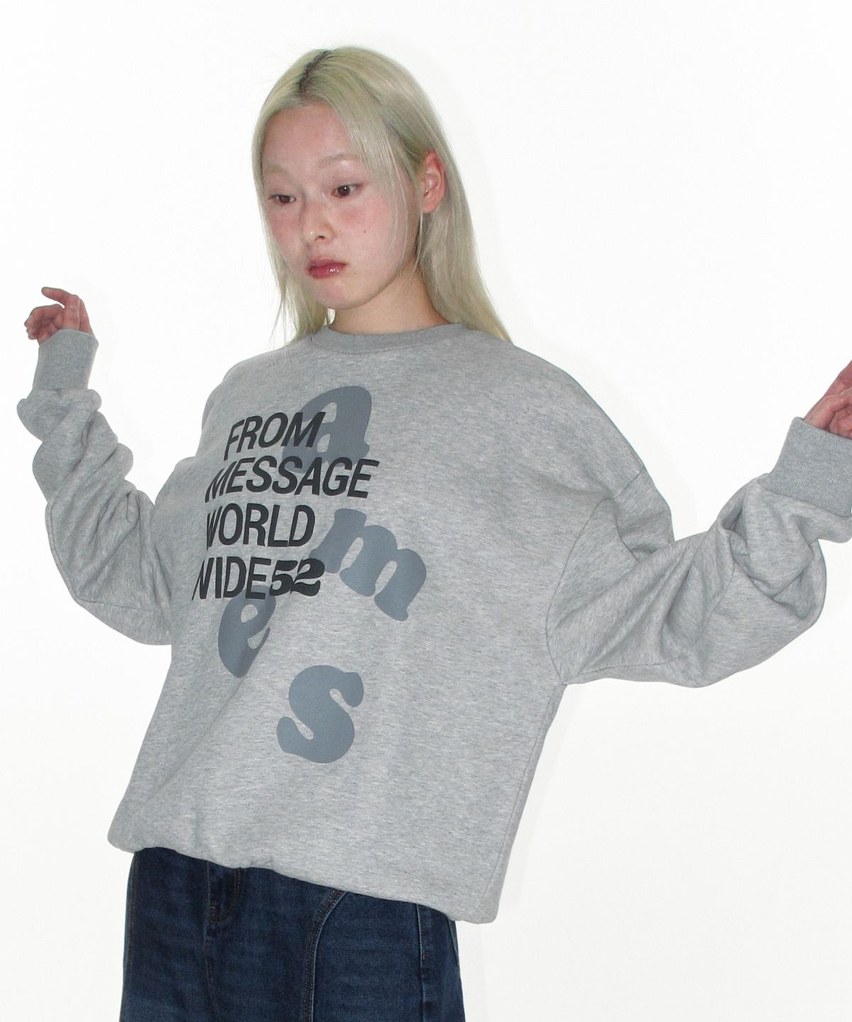 아메스 월드와이드(AMES-WORLDWIDE) BIG LETTERING SWEATSHIRT GREY