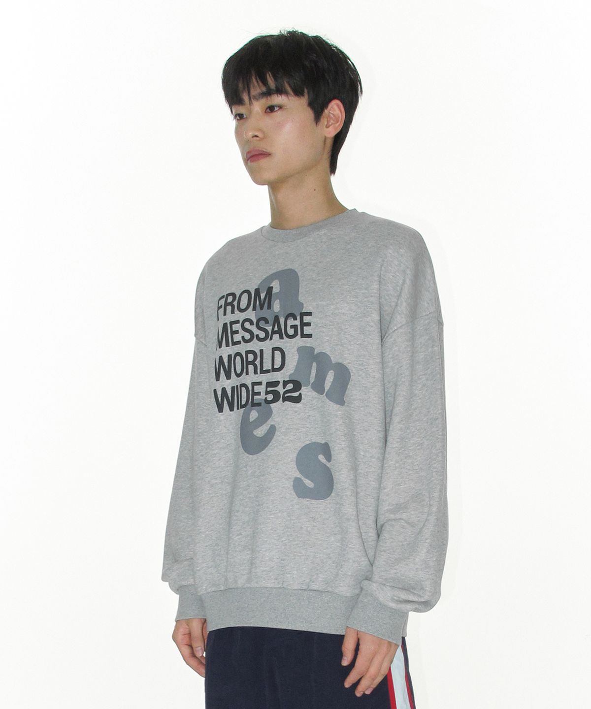 아메스 월드와이드(AMES-WORLDWIDE) BIG LETTERING SWEATSHIRT GREY