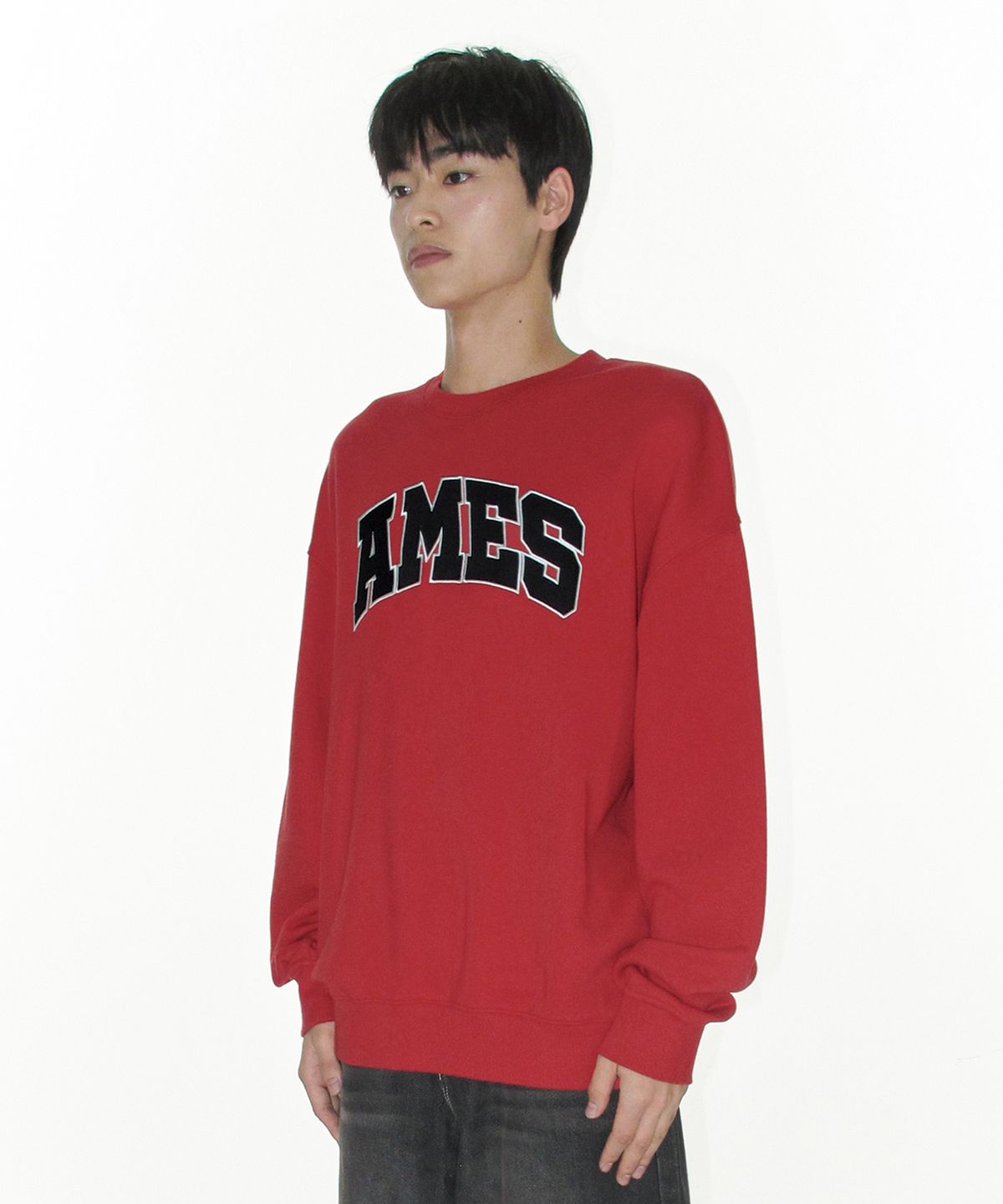 아메스 월드와이드(AMES-WORLDWIDE) BASIC APPLIQUE SWEATSHIRT RED