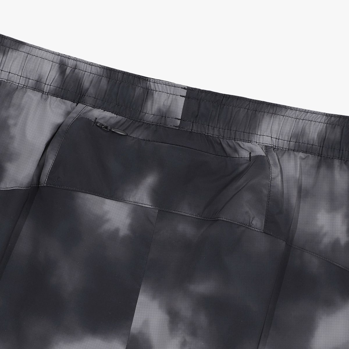 디아도라(diadora) 이큅 워싱 DTP 5인치 러닝 쇼츠 BLACK