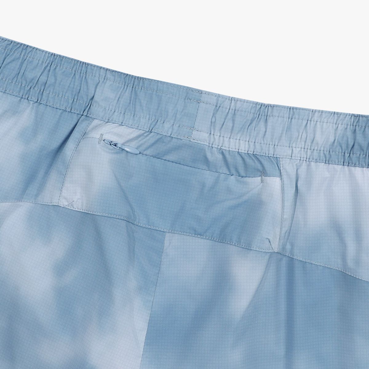 디아도라(diadora) 이큅 워싱 DTP 4인치 러닝 쇼츠 우먼 SKY BLUE