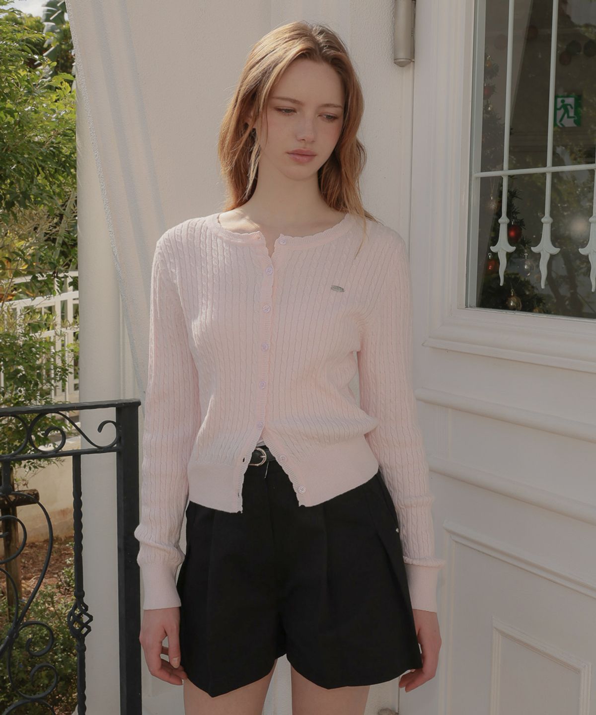 드헤베(DEHEVE) Frill Cable Knit Cardigan [Pink]