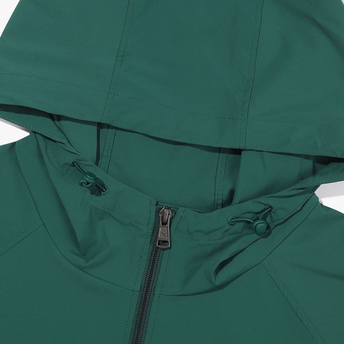 디아도라(diadora) 쿨웨이브 후드 아노락 GREEN
