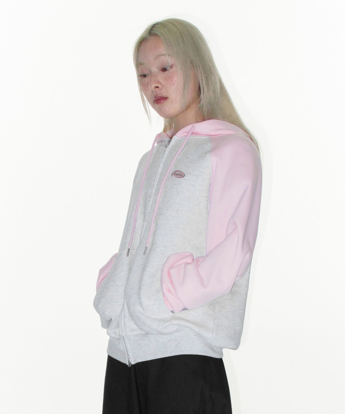 아메스 월드와이드(AMES-WORLDWIDE) CIRCLE LOGO RAGLAN HOODIE ZIP-UP PINK