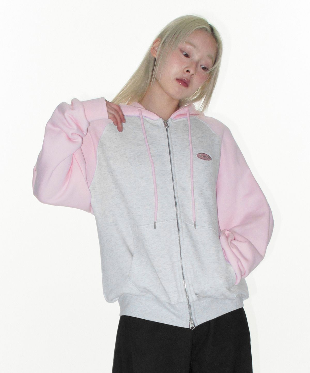 아메스 월드와이드(AMES-WORLDWIDE) CIRCLE LOGO RAGLAN HOODIE ZIP-UP PINK