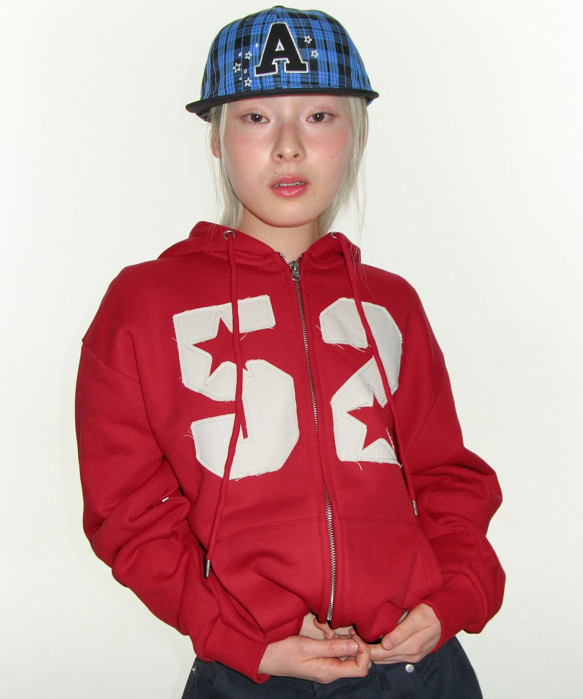 아메스 월드와이드(AMES-WORLDWIDE) 52 APPLIQUE HOODIE ZIP UP RED