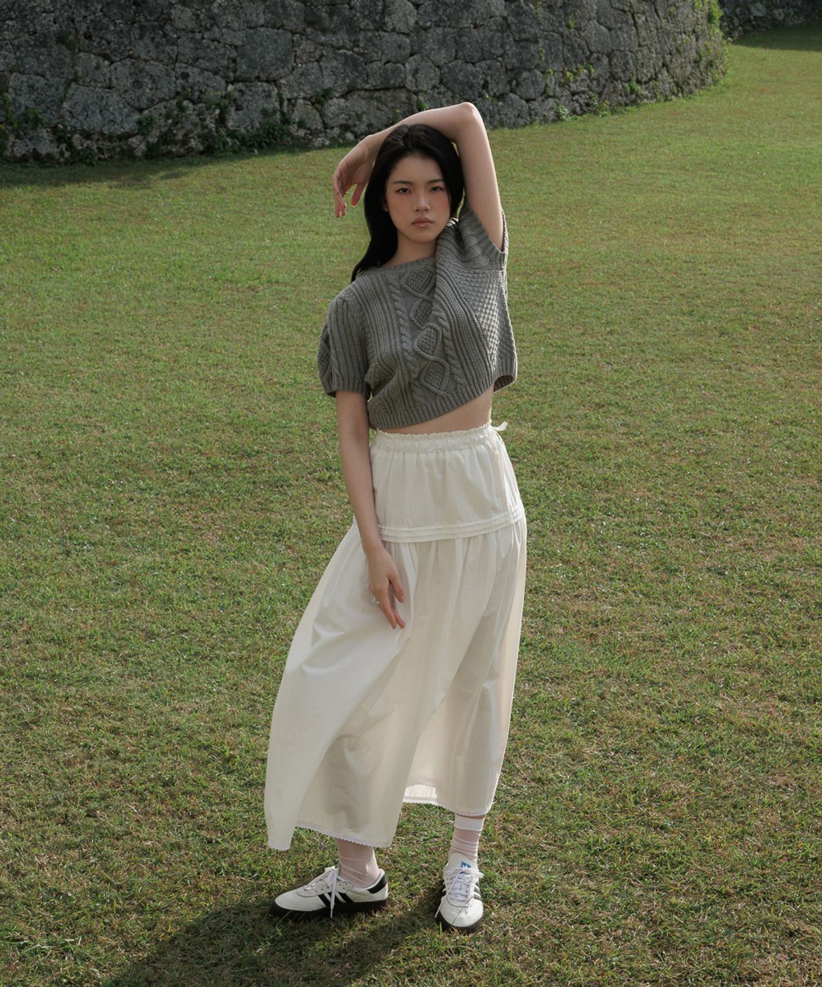 드헤베(DEHEVE) Half Sleeve Cable Knit [Gray]