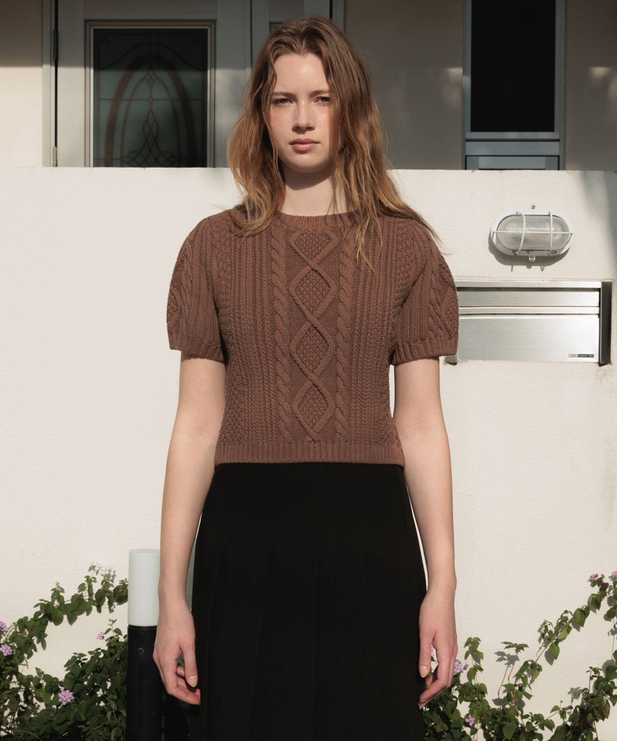 드헤베(DEHEVE) Half Sleeve Cable Knit [Brown]