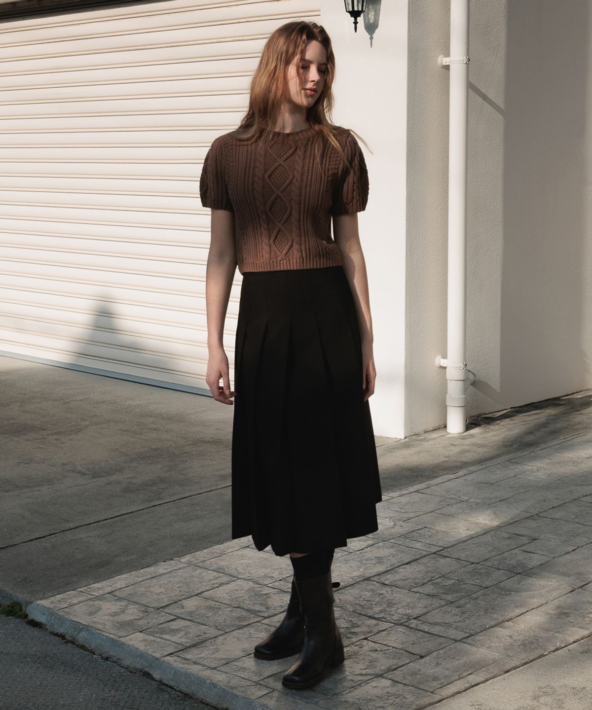 드헤베(DEHEVE) Half Sleeve Cable Knit [Brown]