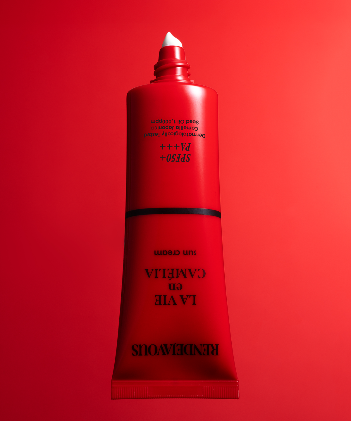 랑데자뷰 뷰티(RENDEJAVOUSBEAUTY) 라비앙카멜리아 혼합자차 선크림 50g