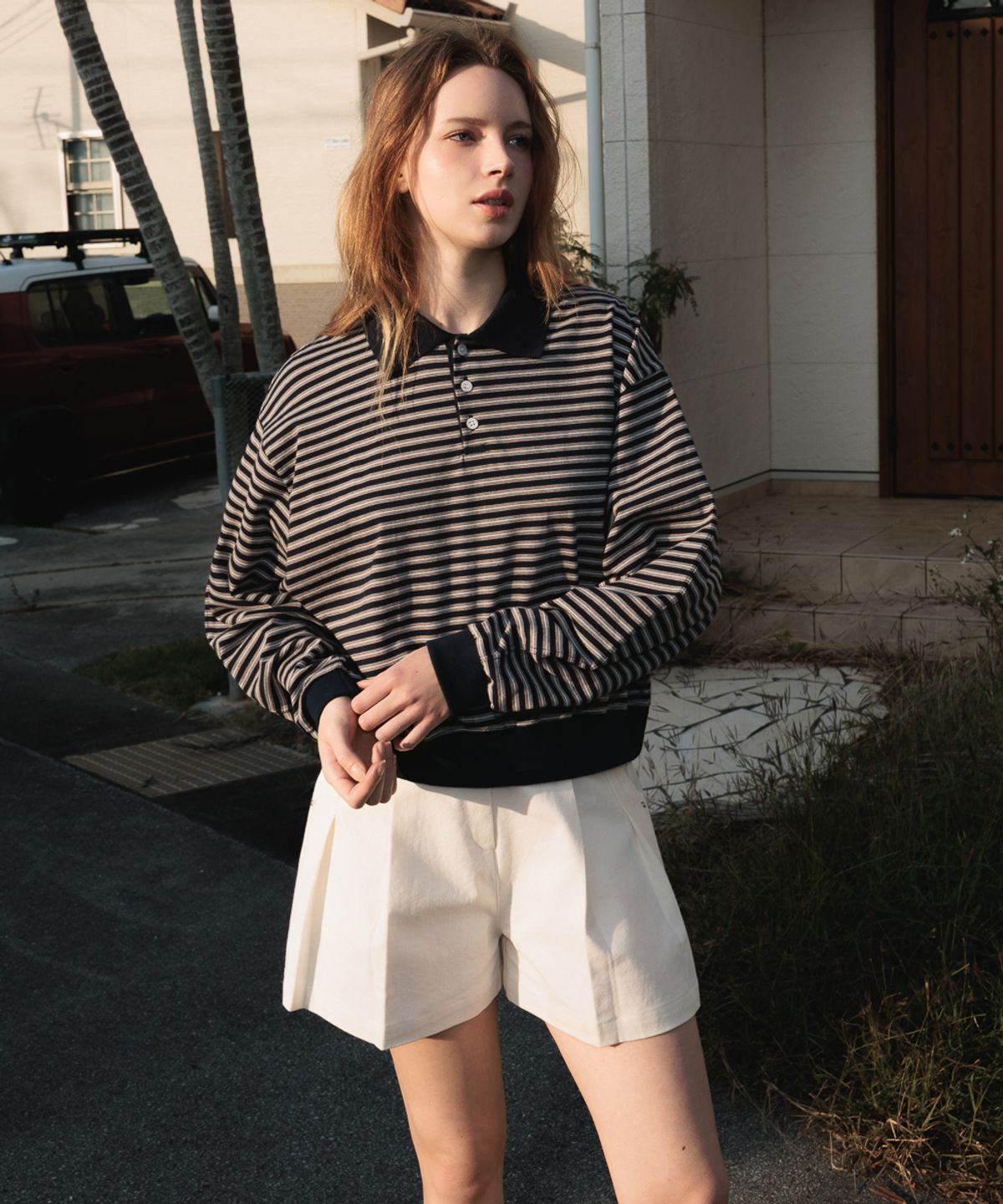 드헤베(DEHEVE) Collar Stripe Sweatshirt [Navy]