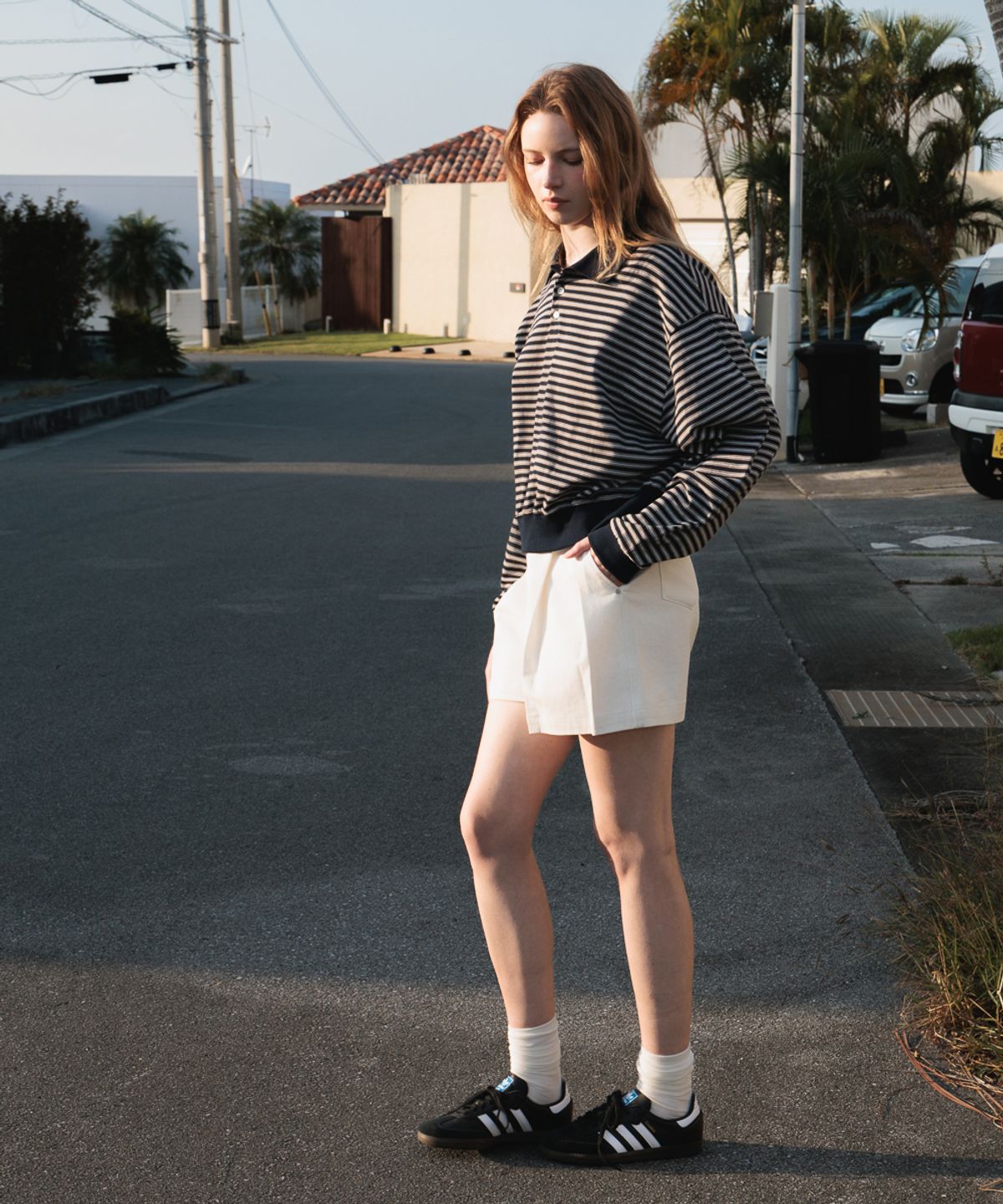 드헤베(DEHEVE) Collar Stripe Sweatshirt [Navy]