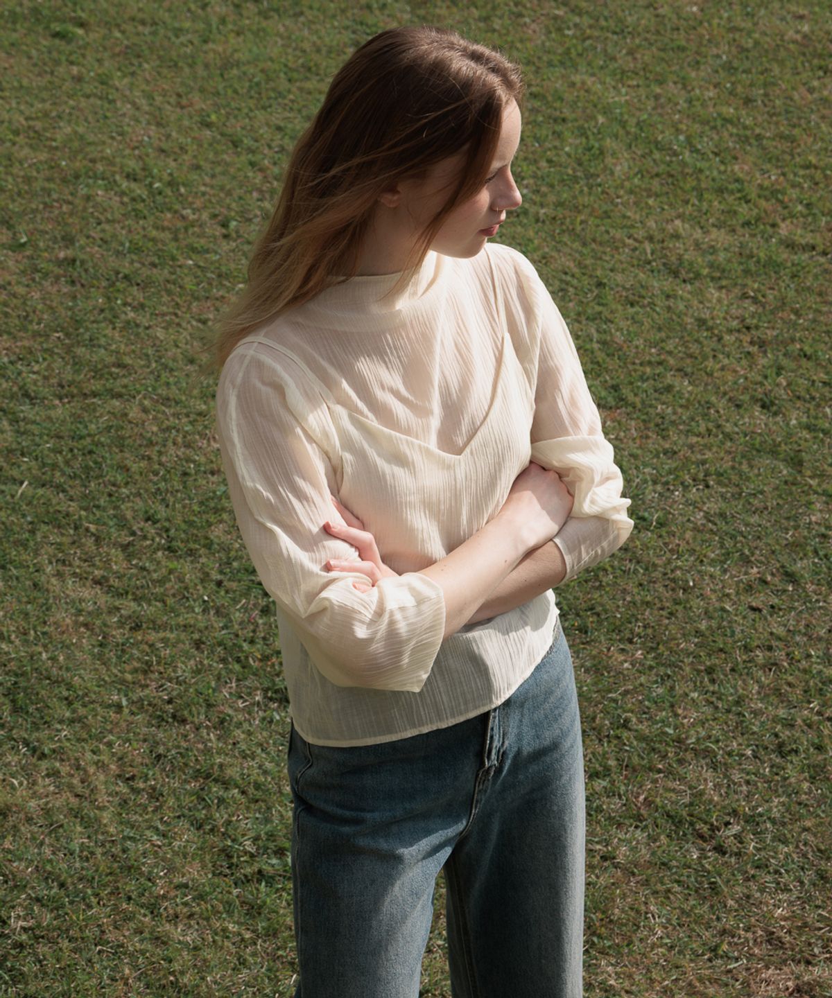 드헤베(DEHEVE) High-Neck Bustier Blouse [Butter]