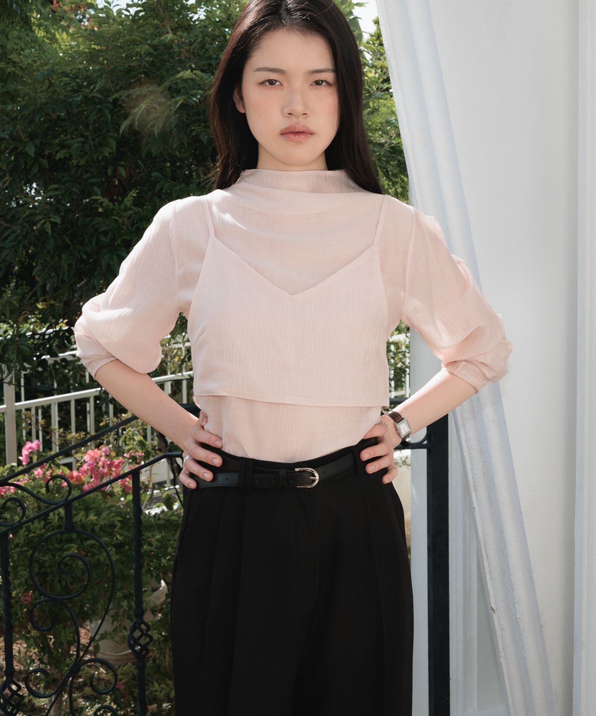 드헤베(DEHEVE) High-Neck Bustier Blouse [Pink]