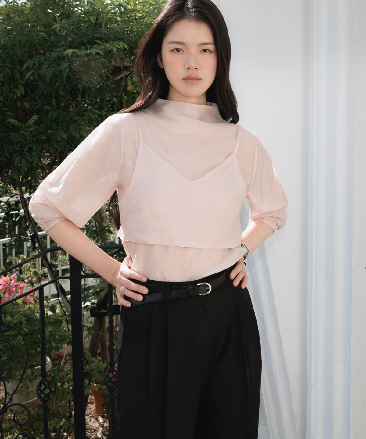 드헤베(DEHEVE) High-Neck Bustier Blouse [Pink]