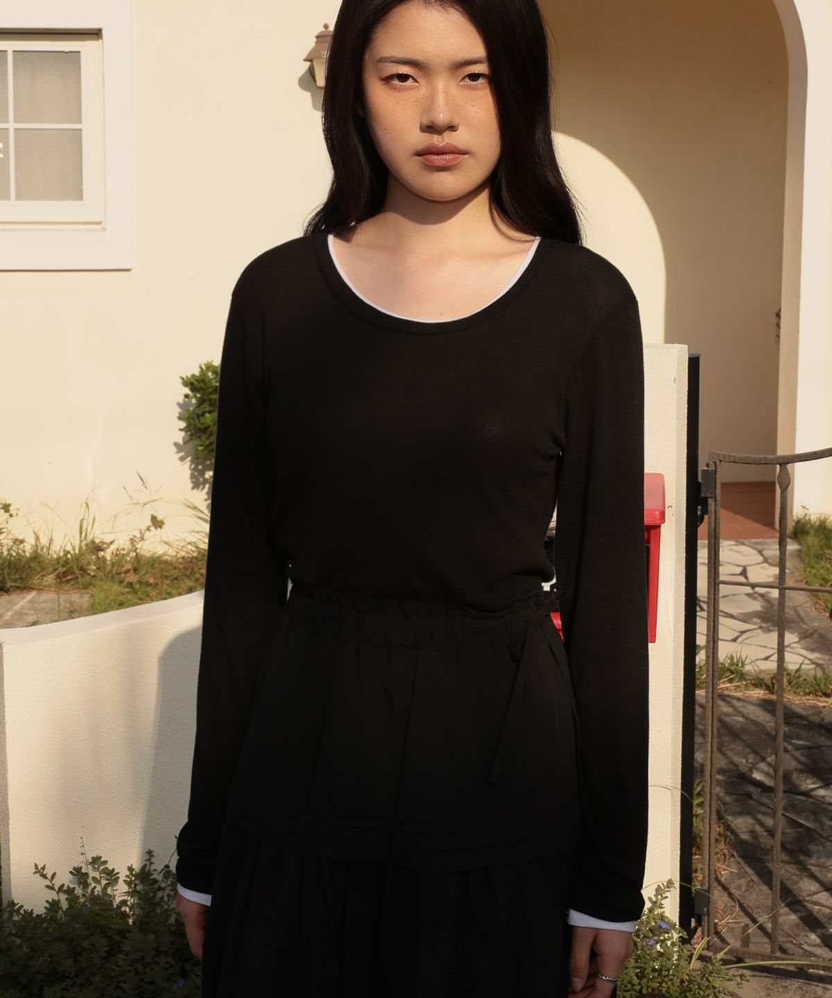 드헤베(DEHEVE) Double Layered Long Sleeve [Black]