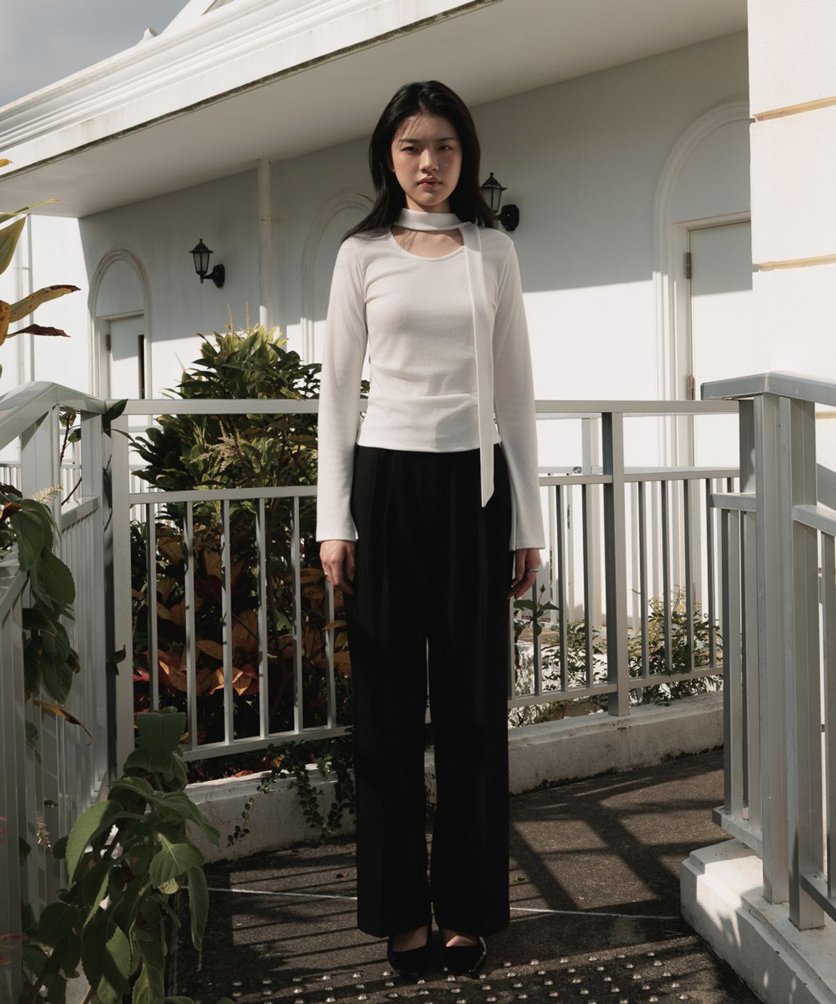 드헤베(DEHEVE) Tie Flare Long Sleeve [Ivory]