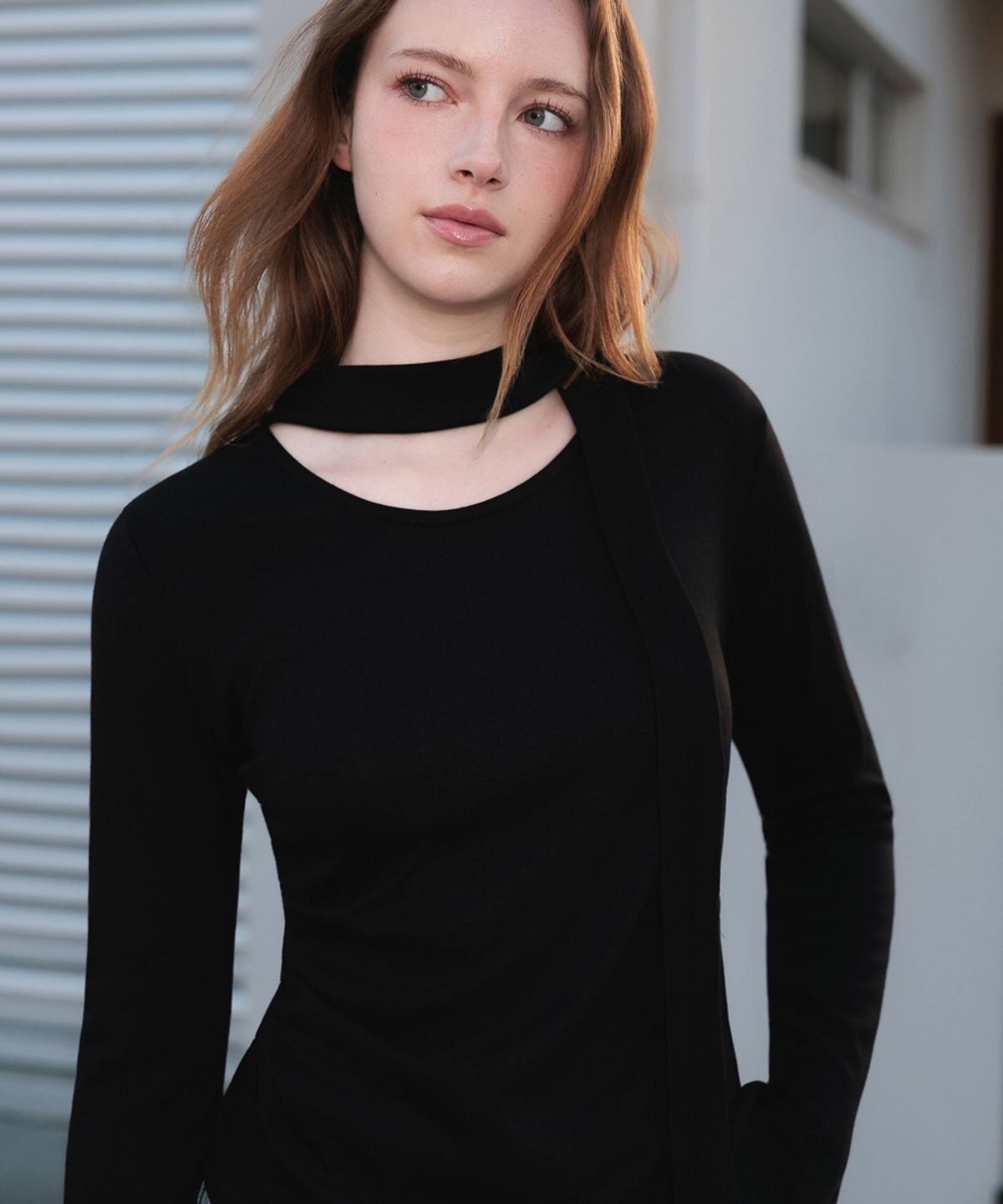 드헤베(DEHEVE) Tie Flare Long Sleeve [Black]
