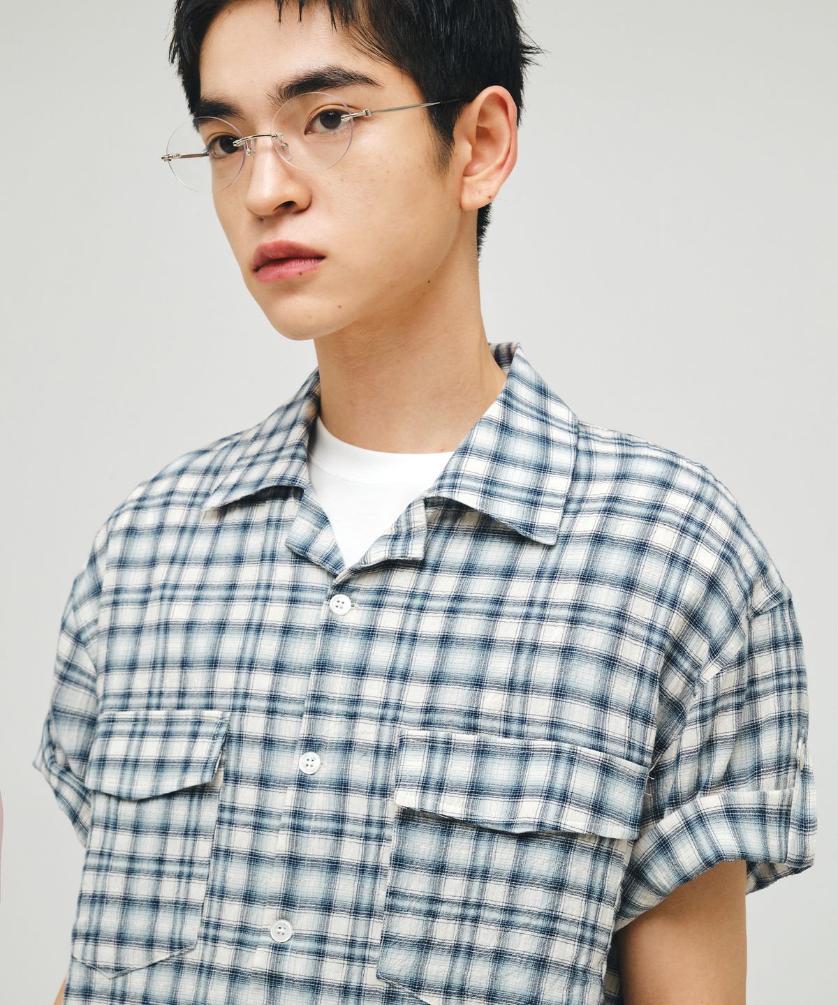 이코르(ECORR) 오픈카라 체크 반팔 셔츠_블루