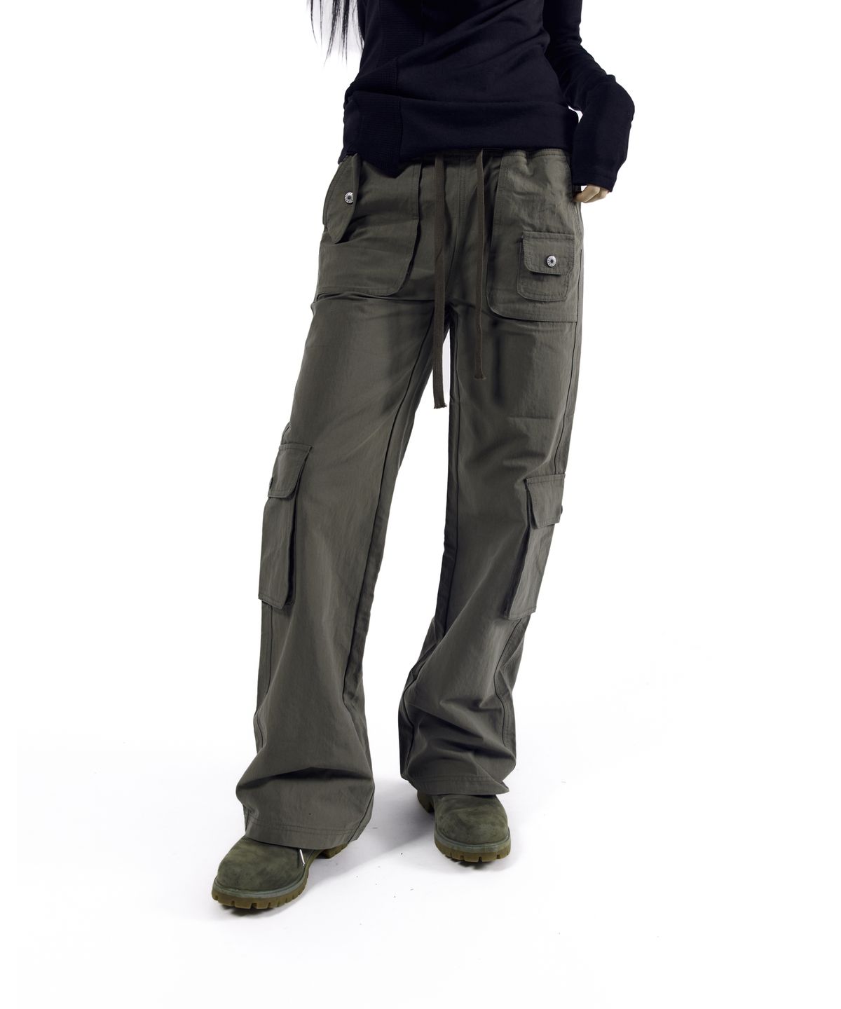 아캄(AAKAM) Flare Cargo Pocket Pants (Khaki)