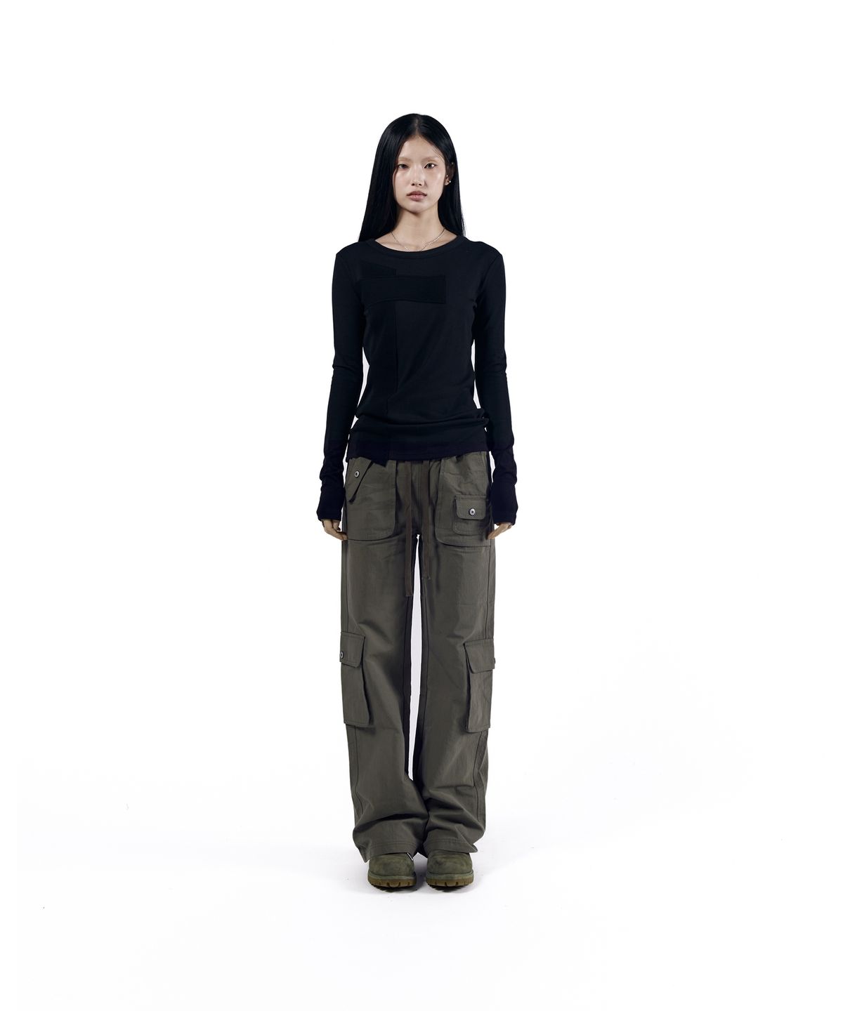 아캄(AAKAM) Flare Cargo Pocket Pants (Khaki)