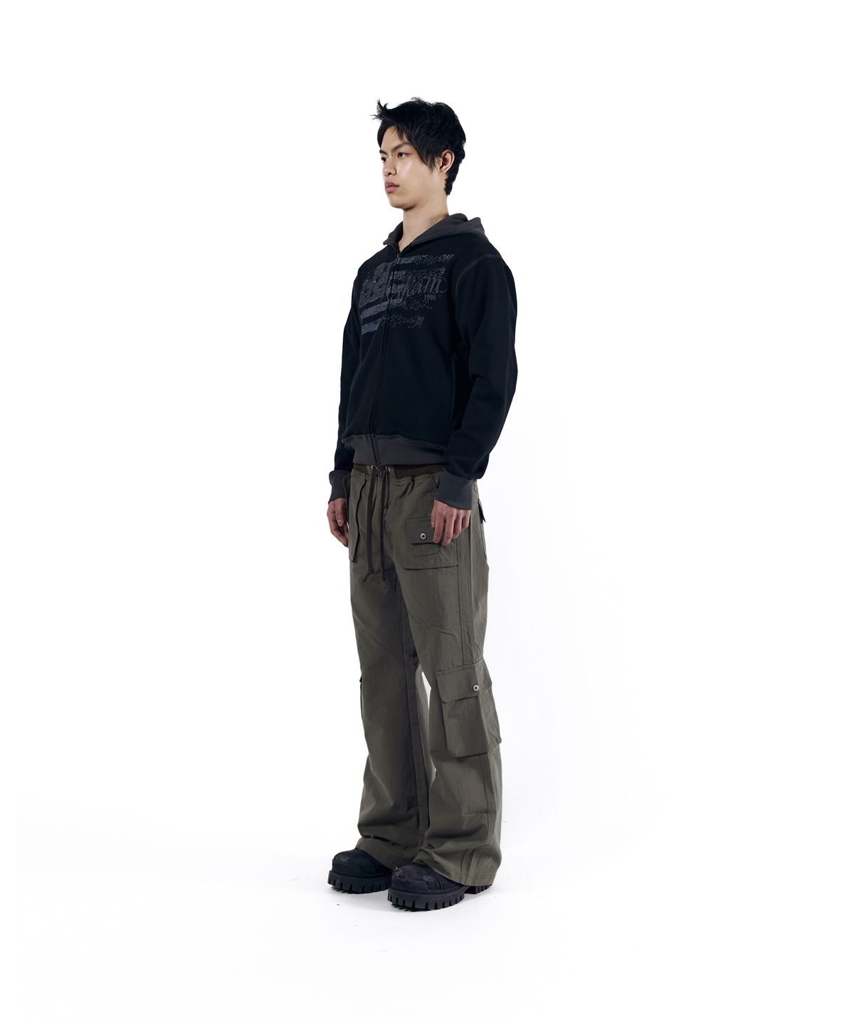 아캄(AAKAM) Flare Cargo Pocket Pants (Khaki)