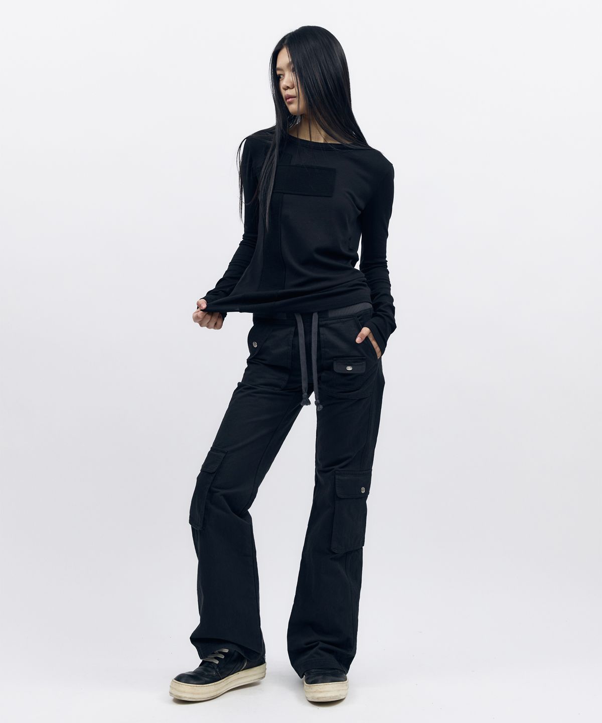 아캄(AAKAM) Flare Cargo Pocket Pants (Black)
