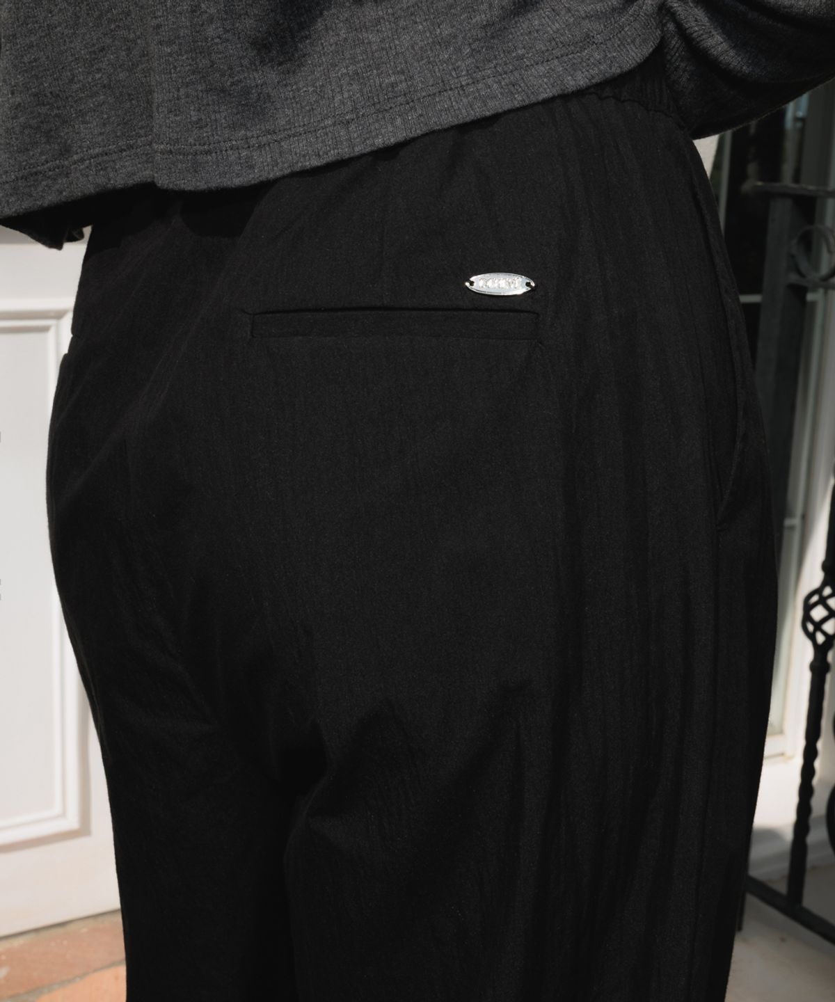 드헤베(DEHEVE) String Pintuck Wide Pants [Black]