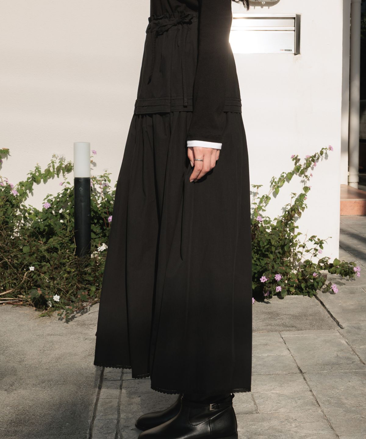 드헤베(DEHEVE) Ruffle Long Skirt [Black]