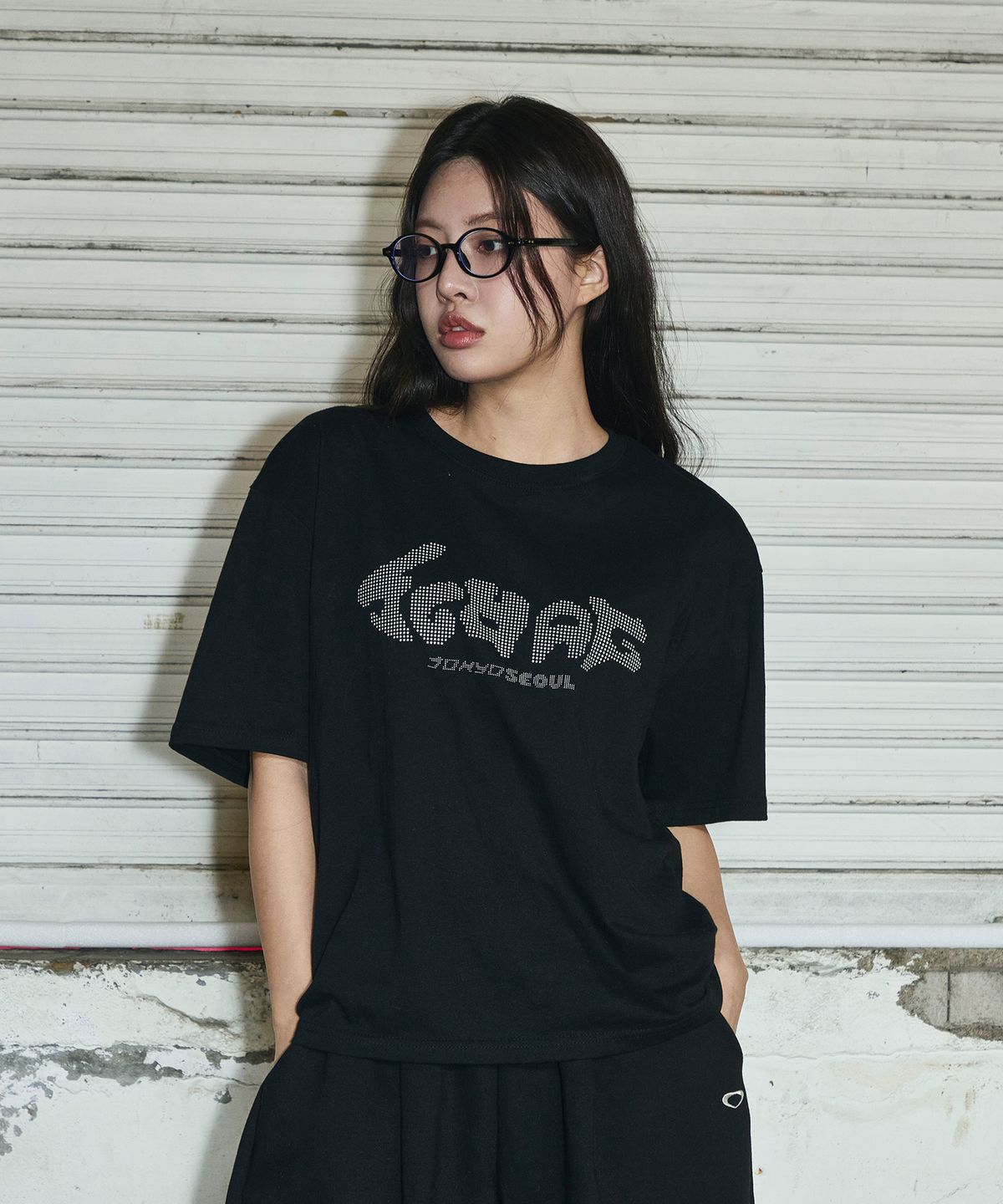 스켈리웩(SCALLYWAG) SCWAG Star Dot Crop T-shirt[Black]