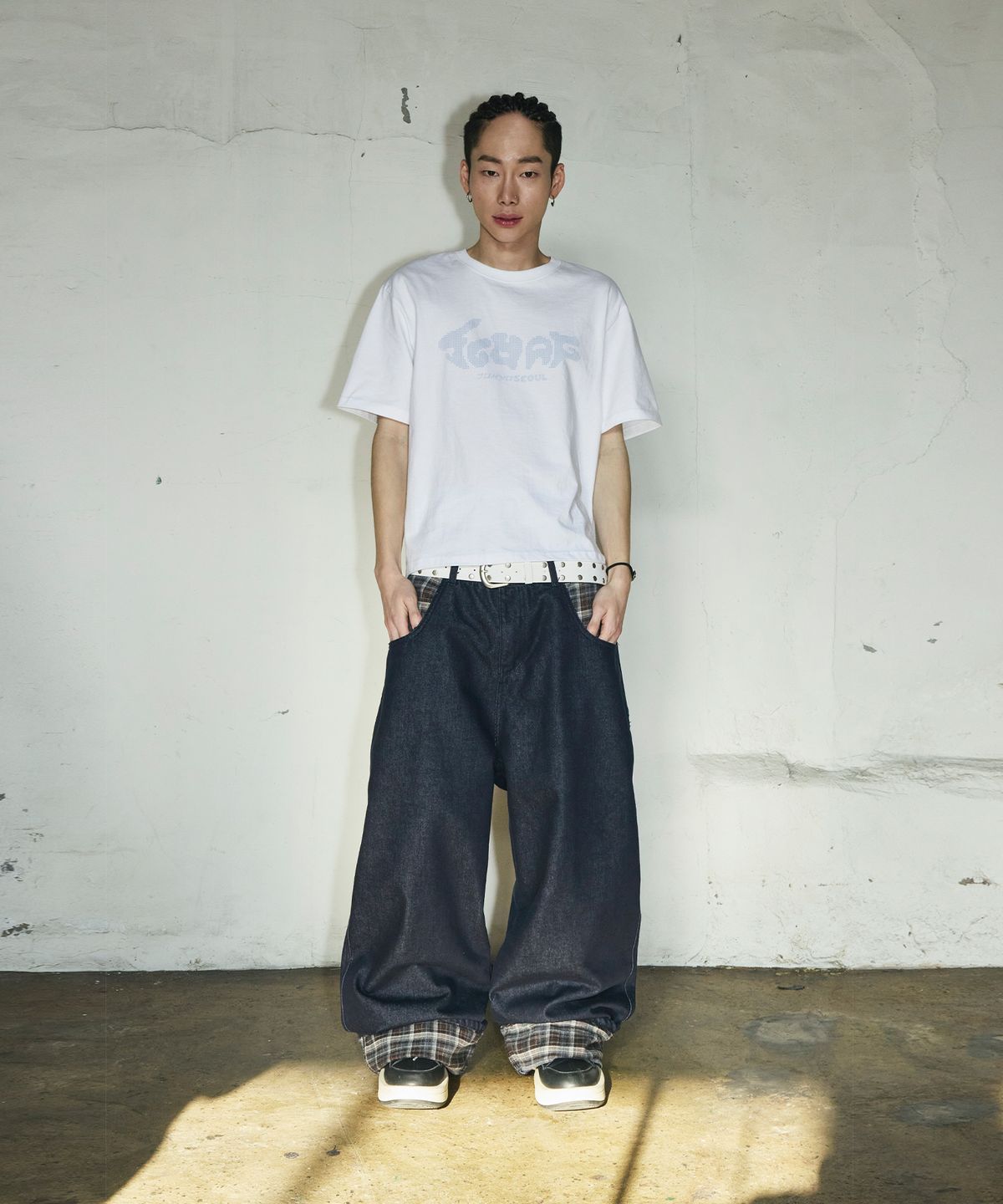 스켈리웩(SCALLYWAG) SCWAG Star Dot Crop T-shirt[White]